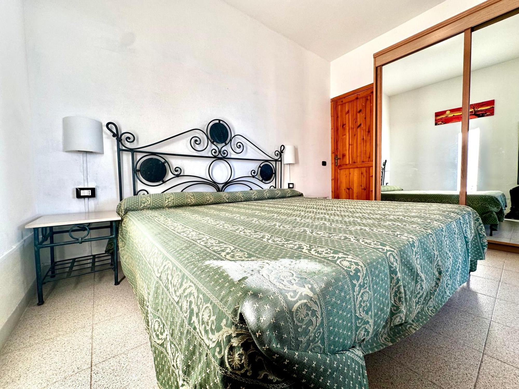 Casa Del Sole Daire Campofelice Di Roccella Dış mekan fotoğraf